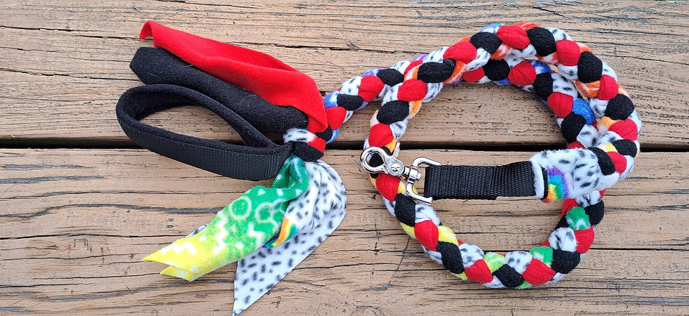 Thumbnail: Red Black Mix Ribbon Handle Lobster Clip Fleece Leash
