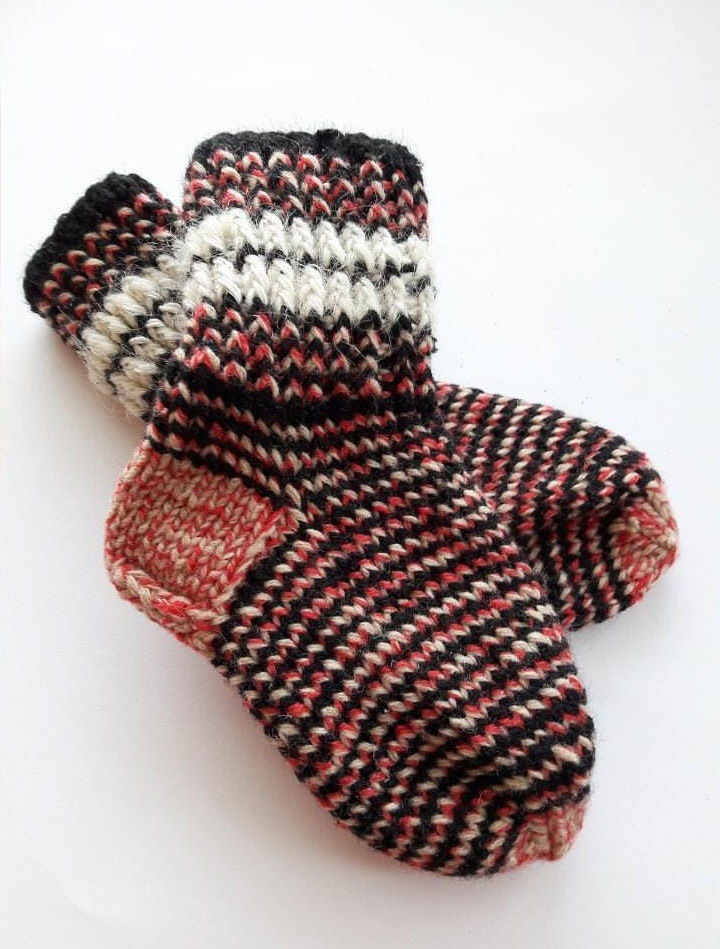 детские вязаные носки