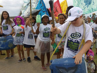 Projeto Pé na Areia tem o prazer de convidar as crianças para se inscreverem na sua próxima edição