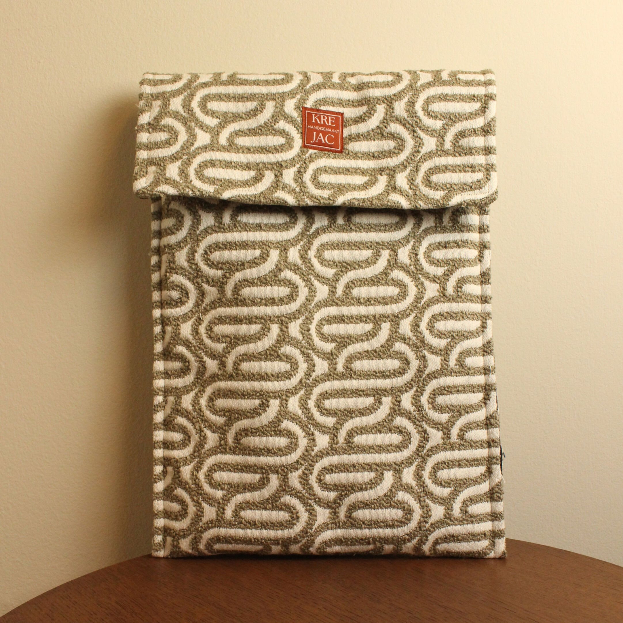 Laptophoes 16 Inch Ika