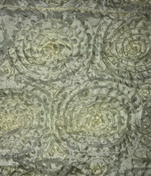 132" Estefania Round