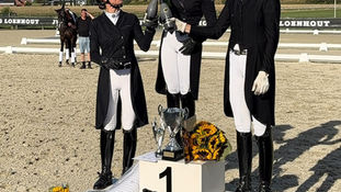 Suraya Hendrikx en Benicia bovenaan in de Beker van België Kleine Tour.