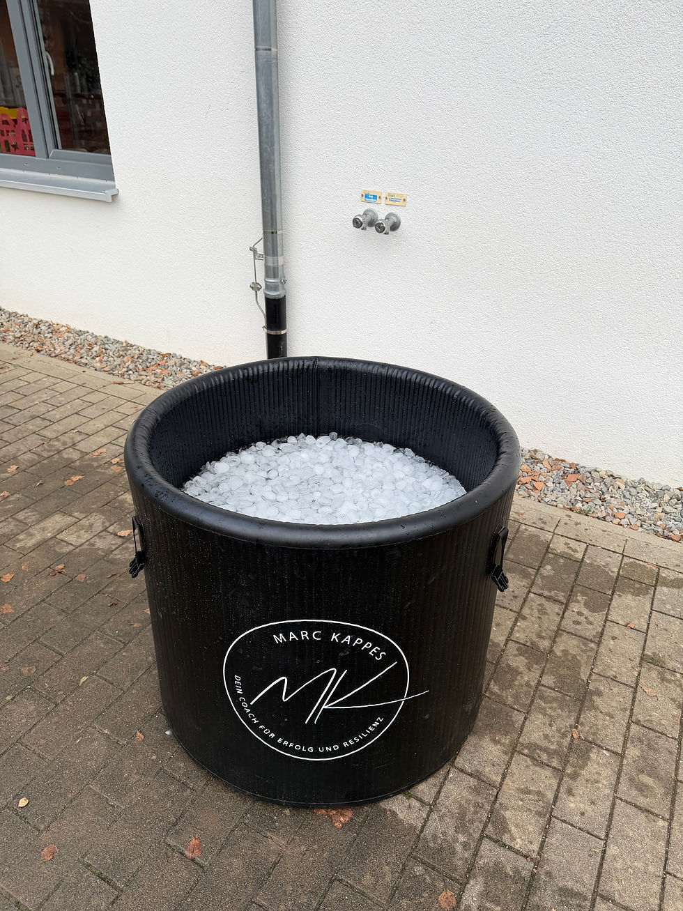 Miniaturbild: Aufblasbares Eisfass Premium - Dein mobiles Cold Plunge System
