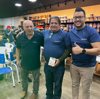 Qualyvinil e ABRAPP Associação dos Pintores Seguem Juntas: Retomada da Parceria é Celebrada com Treinamento na Oficina das Tintas