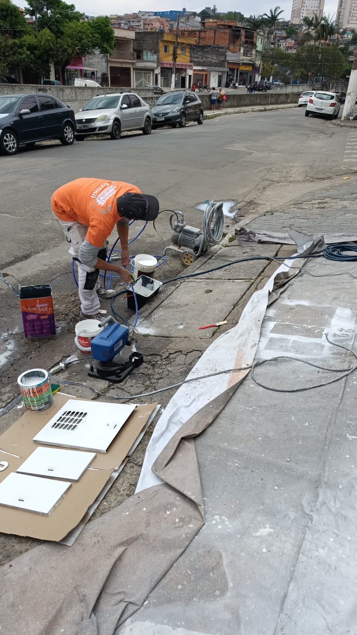 Movimento em Ação MBPM: Ação Social na Zona Leste SP Ganhou Cor e Vida com Pintores Profissionais