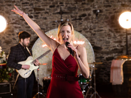 Choosing Your Wedding Band in Dorset with FPM Music Management