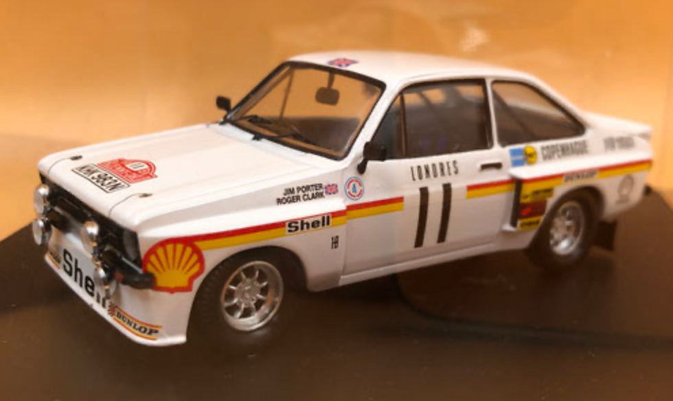 FORD ESCORT RS 1800 GR.4 #11 - TROFEU