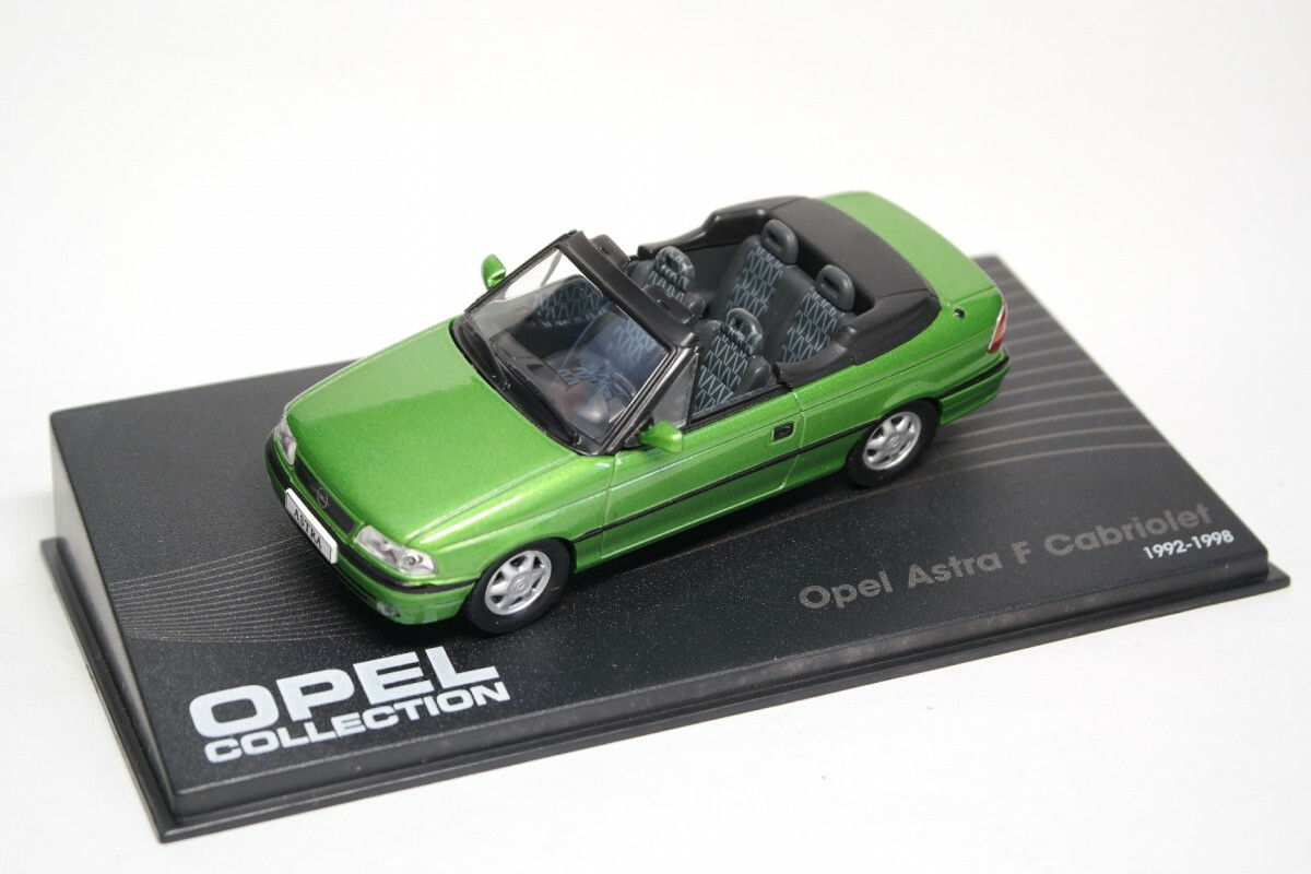 OPEL ASTRA F CABRIOLET - ALTAYA