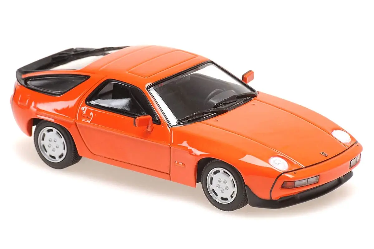 PORSCHE 928 - MAXICHAMPS