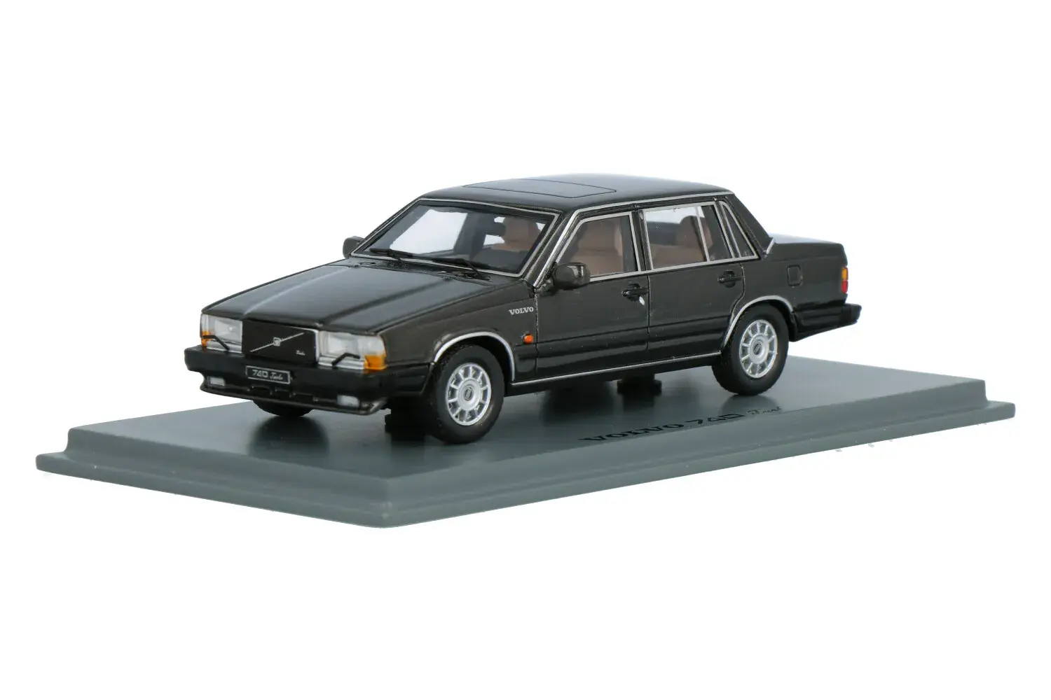 VOLVO 740 TURBO - NEO