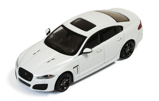 JAGUAR XFR - IXO