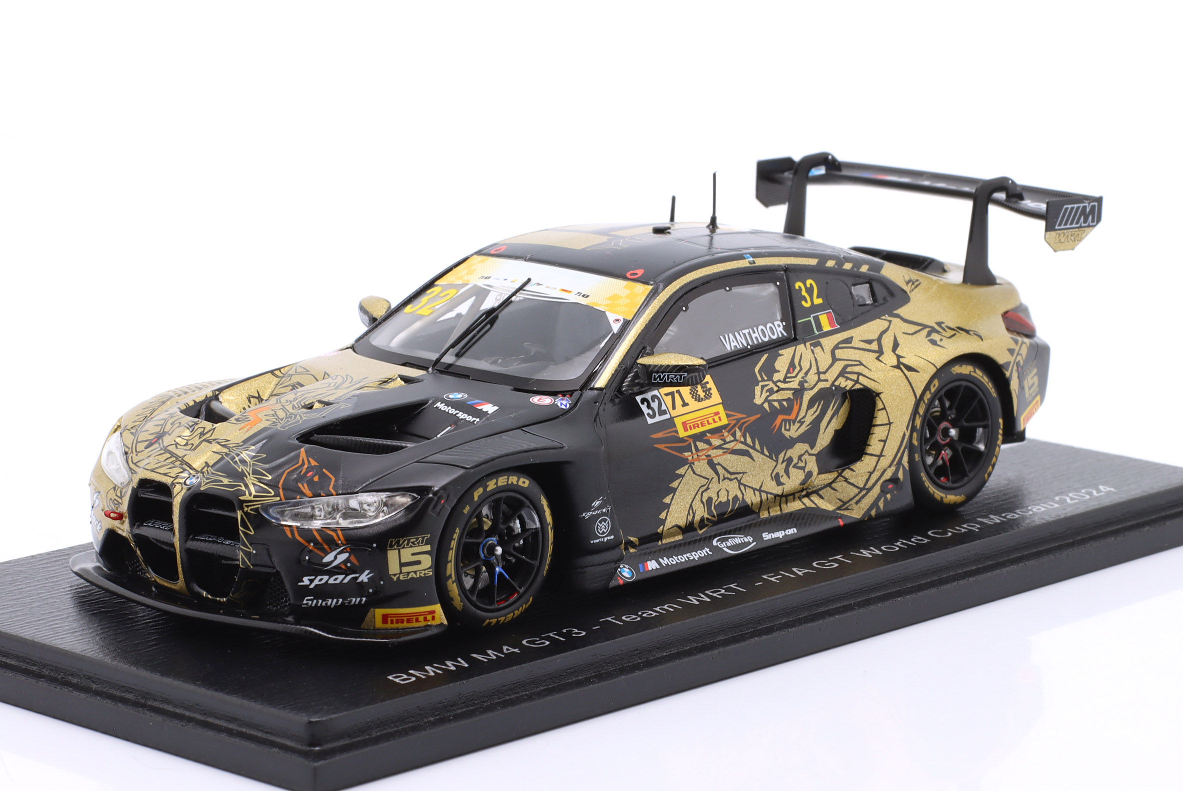 BMW M4 GT3 WRT #32 MACAU - SPARK