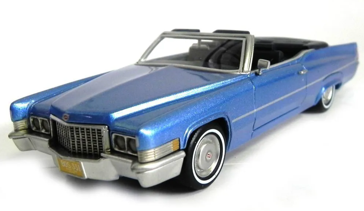 CADILLAC DE VILLE CONVERTIBLE - BOS