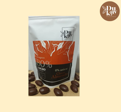 Almendras Bañadas en Chocolate - 80% Cacao - 100 gr | Dukay