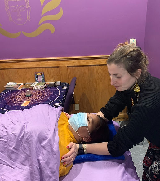 In 2023, Shannon regularly providing Reiki Energy Healing & Tarot Card Readings in Dobbs Ferry location.