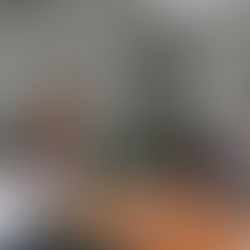 Suasana produktif di ruang meeting Collabox Semarang.