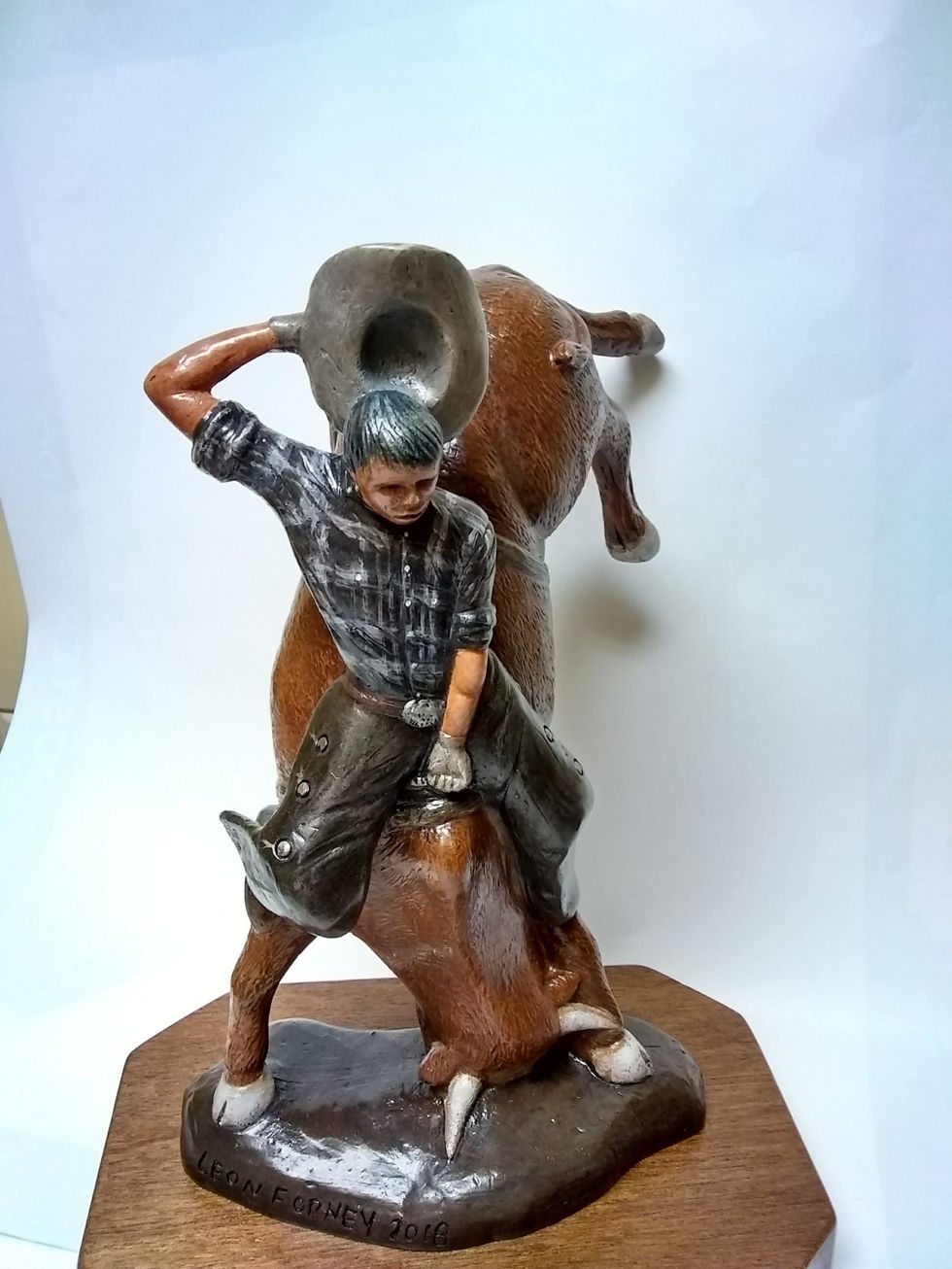 Custom Sculptures of Bull Riders.
Star Struct