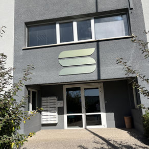 Façade du bureau du Cabinet Sartre à Lavérune