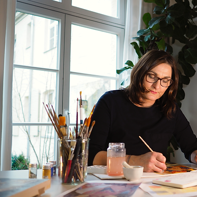 Juliane Laufer beim Arbeiten