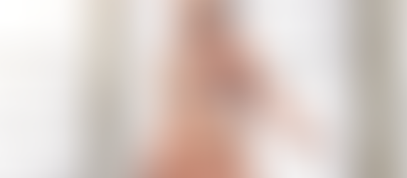 𝘉𝘢𝘳𝘦𝘭𝘺 𝘚𝘸𝘦𝘦𝘵, 𝘍𝘶𝘭𝘭𝘺 𝘋𝘢𝘯𝘨𝘦𝘳𝘰𝘶𝘴