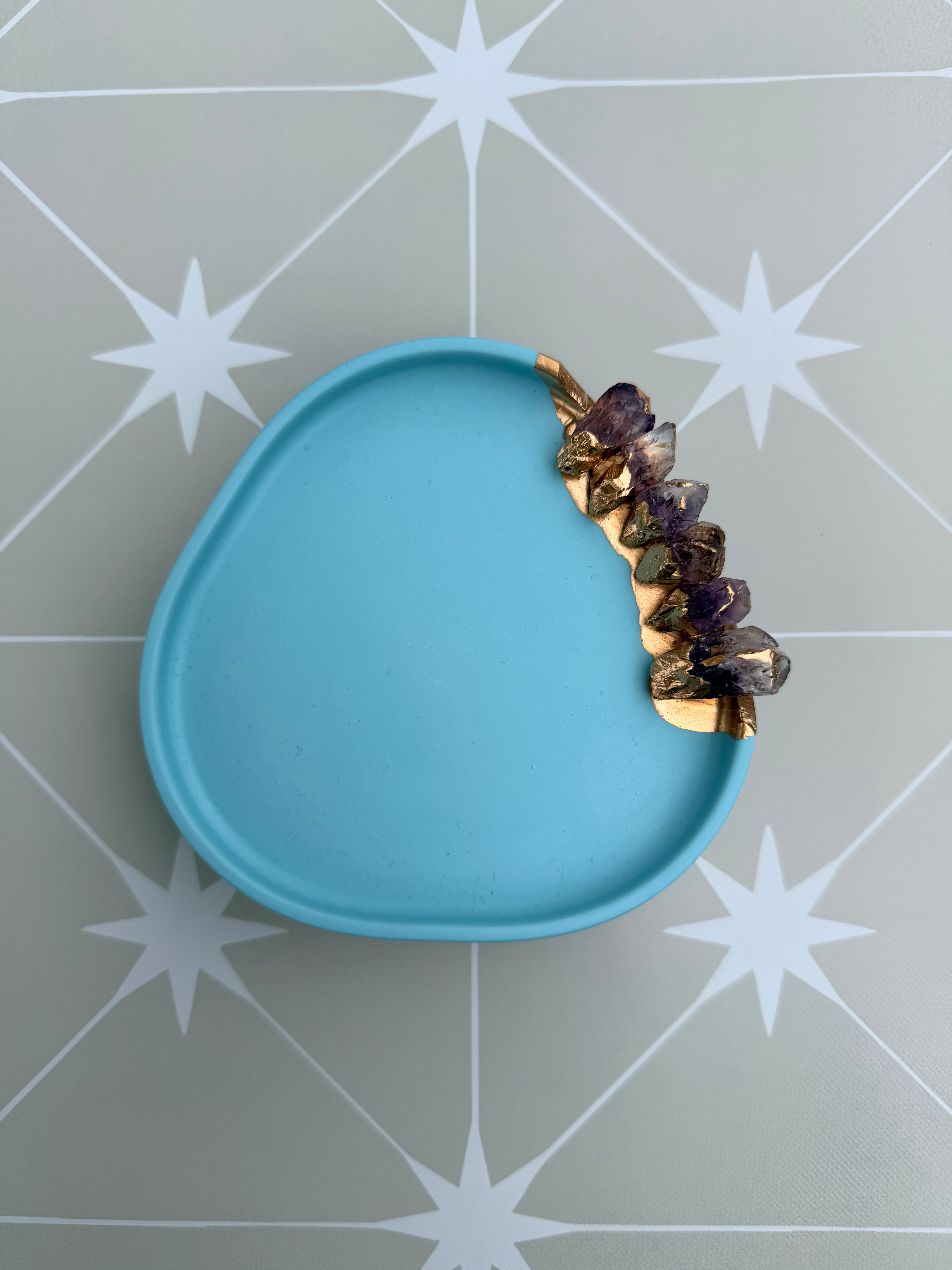 Cornflower Tray with Amethyst