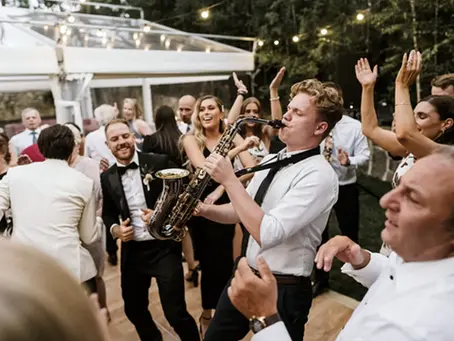 Dream garden Wedding DJ