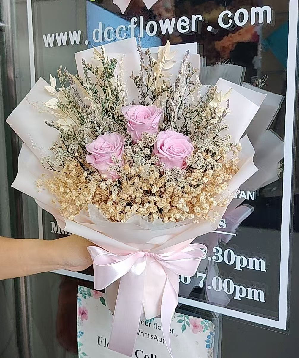 Preserved 3 Pink Rose Bouquet