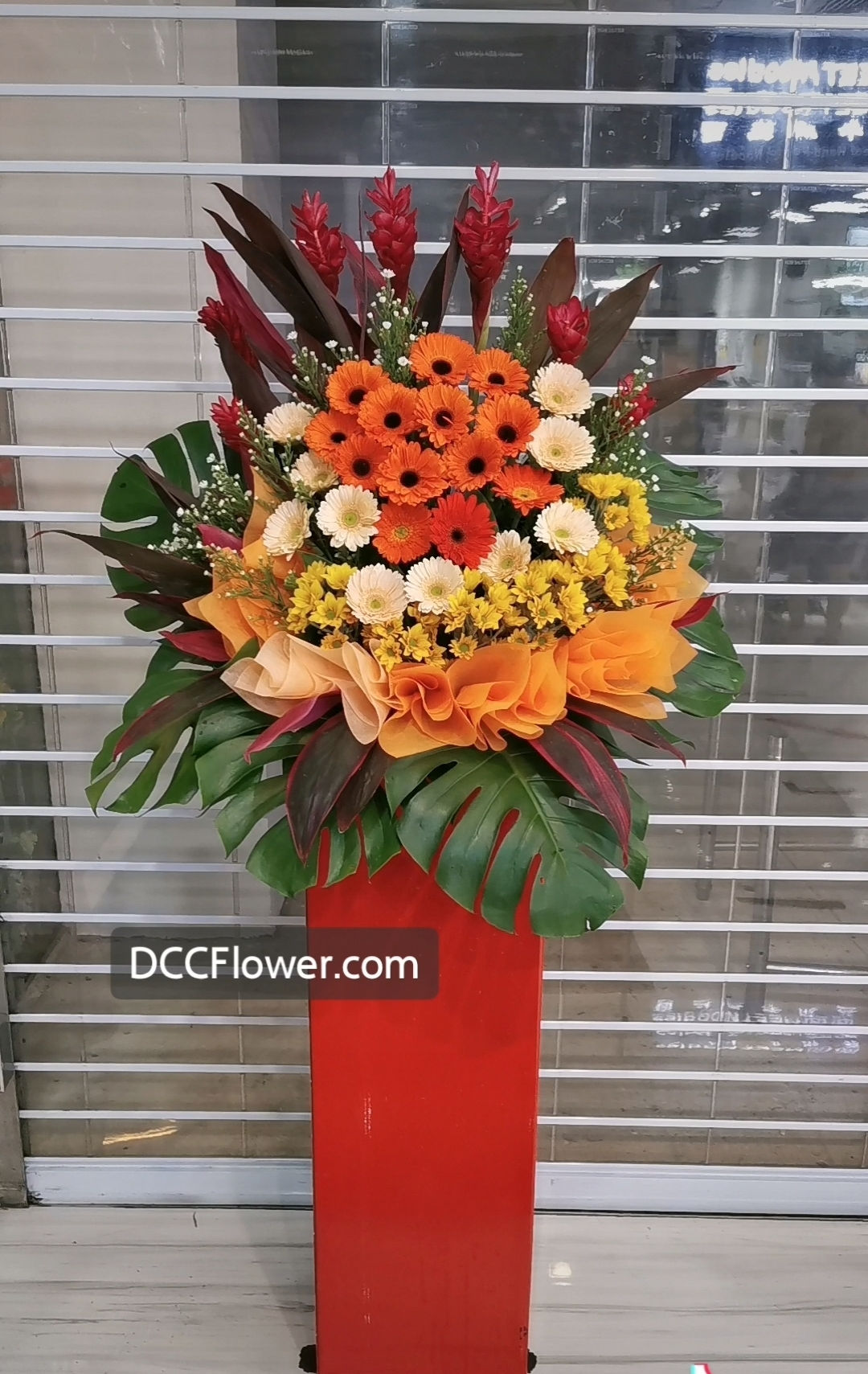 Opening Flower Stand