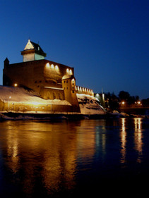 Surprising Narva Castle across the river