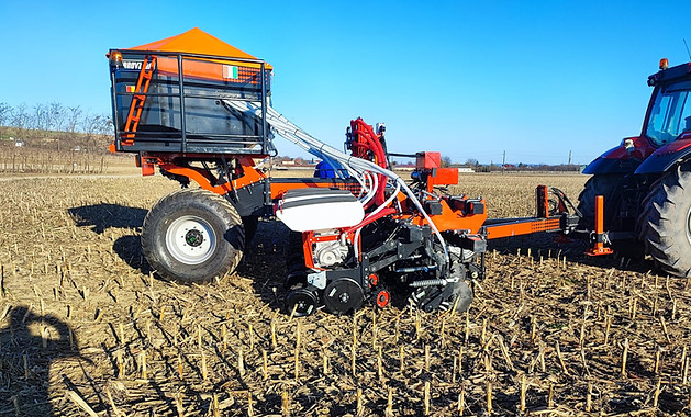 WhatsApp Image 2024-04-25 at 17.36_edited.jpg