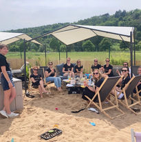 Chill-Out-Area und Strandbereich im Frankenturm Areal für Feiern und Veranstaltungen