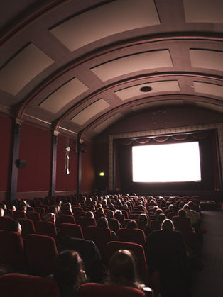 Musica e Film: Come le Note Modellano le Nostre Emozioni