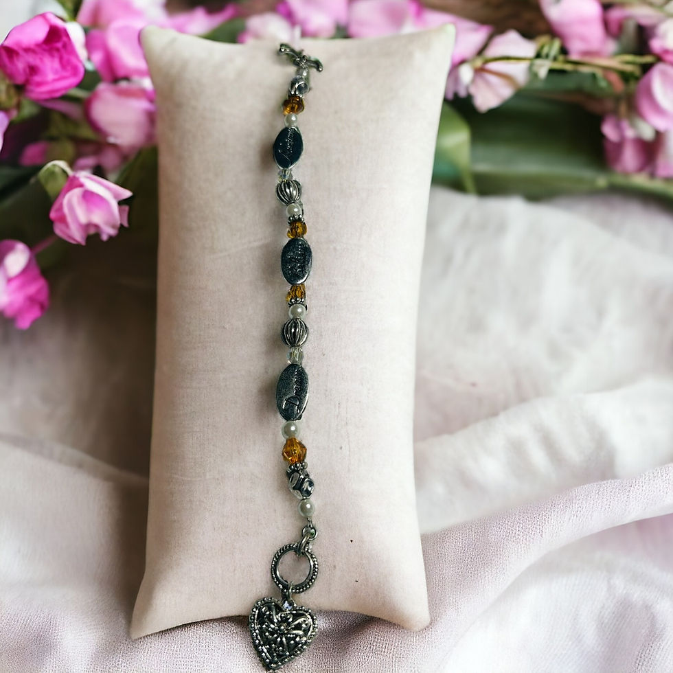Thumbnail: Silver Pearl & Amber Beaded Bracelet with Toggle Clasp