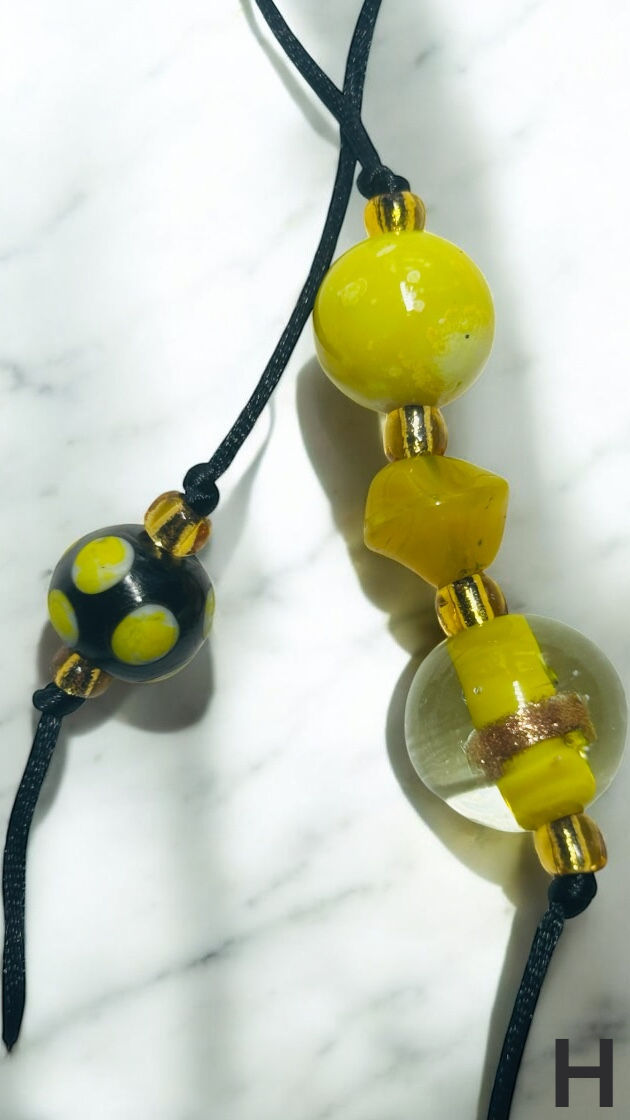 Thumbnail: Beautiful Beaded Bookmark