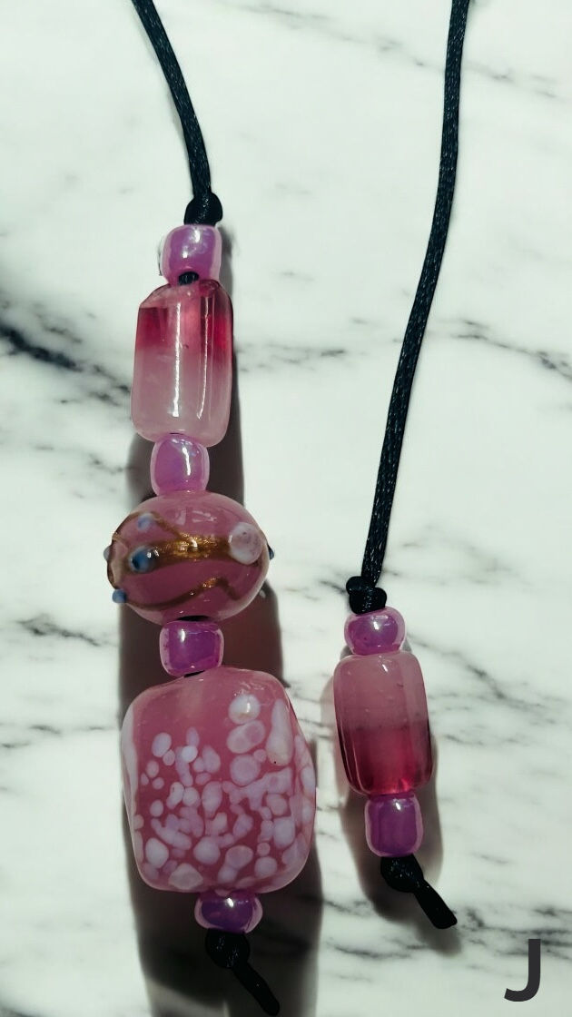 Thumbnail: Beautiful Beaded Bookmark