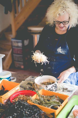 Patricia_MIllar Wrapping pots.jpeg
