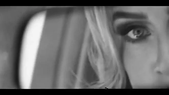 Adele da señales de su regreso a la música con un adelanto de su nueva canción 'Easy On Me'