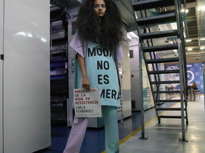 La moda de protesta toma las riendas del cuarto día de la Fashion Week México