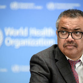 Chefe da Organização Mundial da Saúde declara o fim da COVID-19