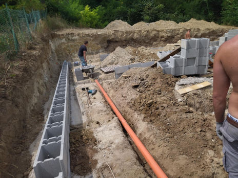 Alapozás és vízelvezetés Debrecenben.
