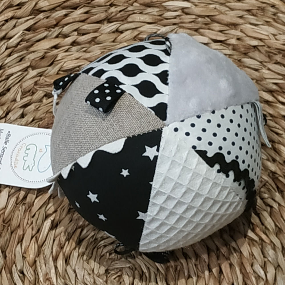 Balle Sensorielle Noir et Blanc