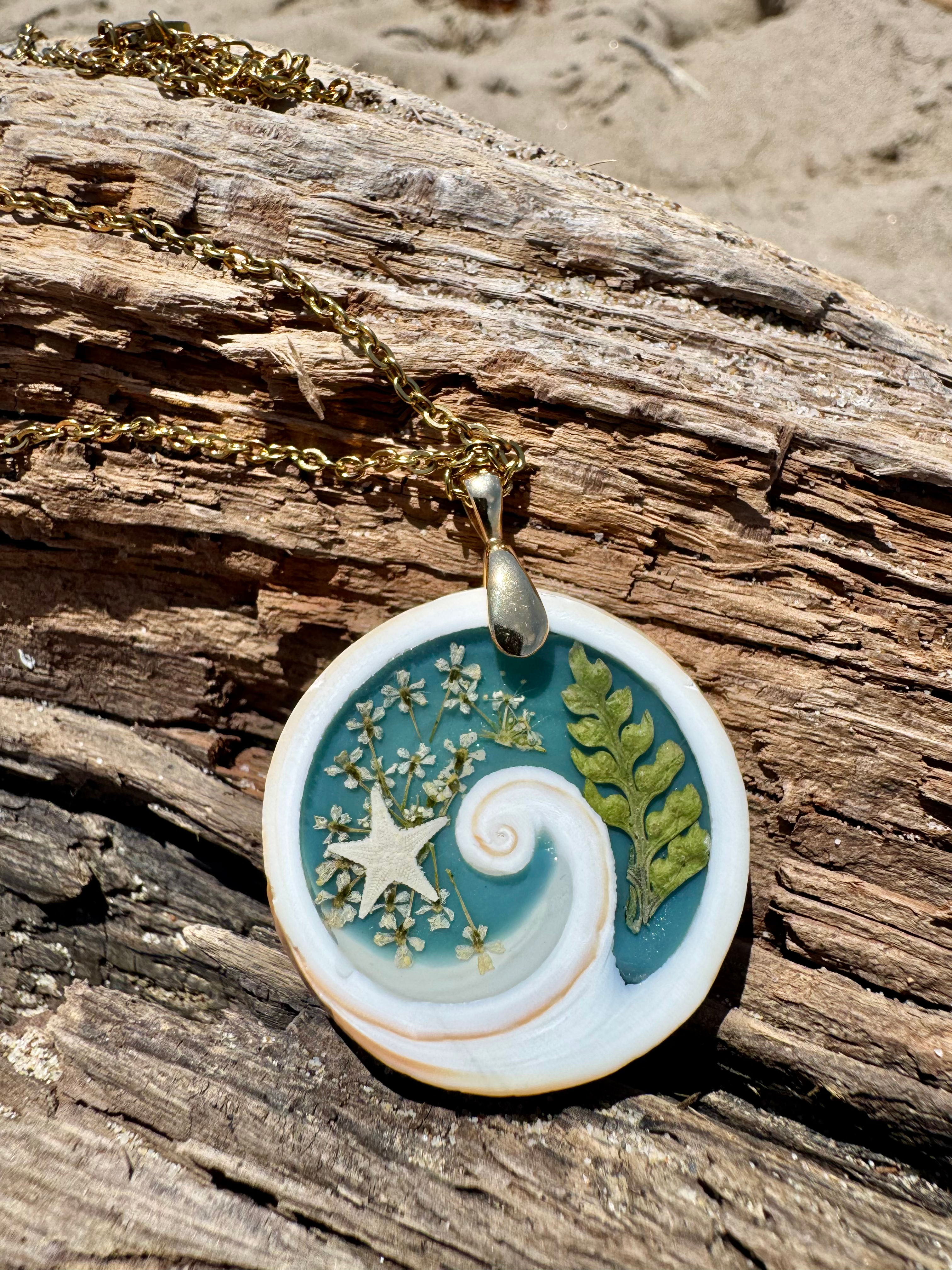 Large Wave Pendant