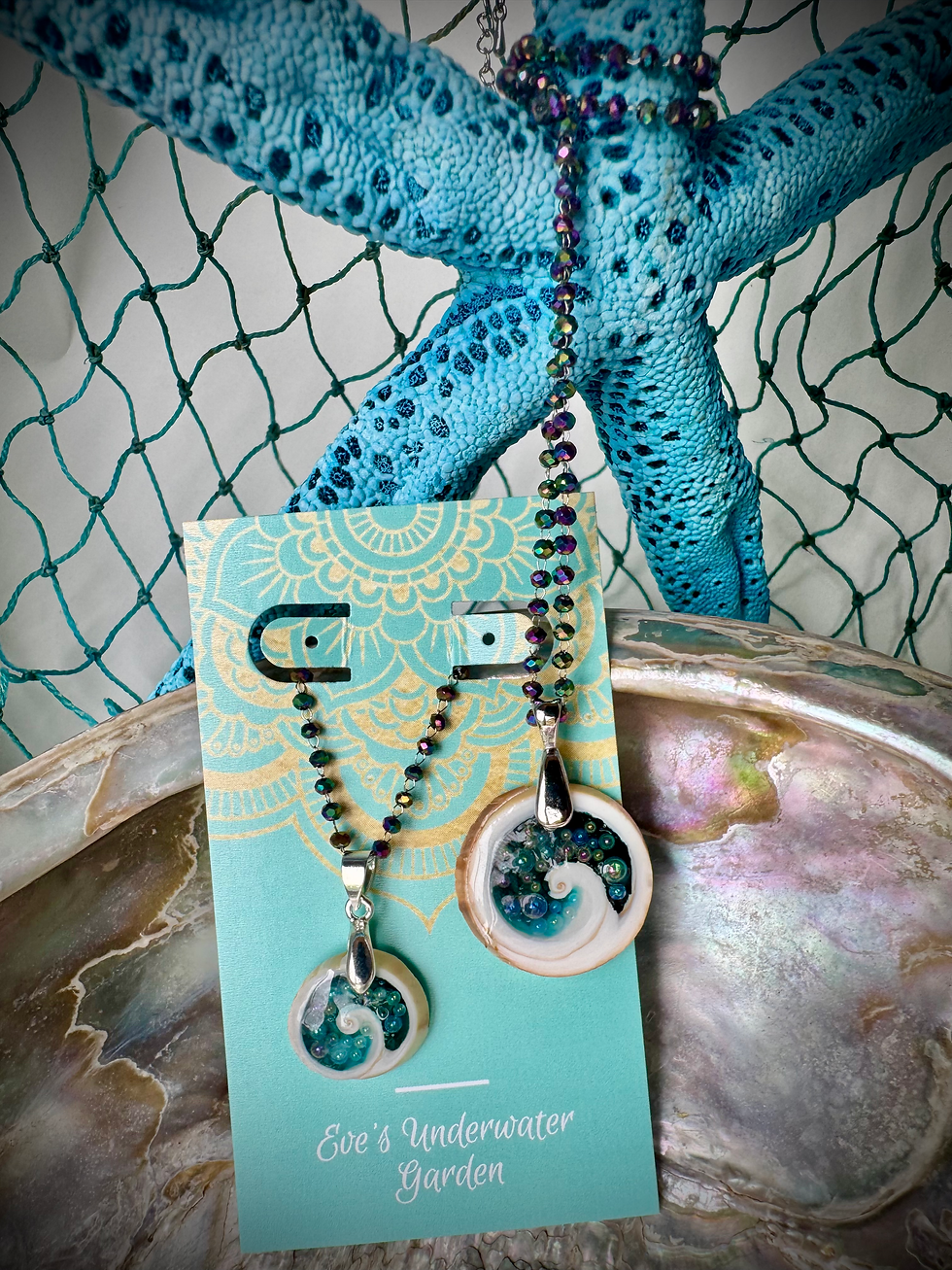 Thumbnail: Small Siren Wave Pendant