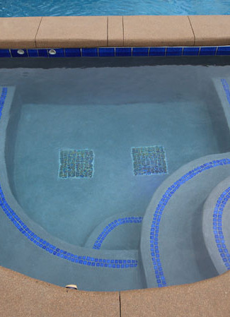 010-spa-and-pool.jpg