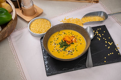 polevka ze zlute cocky.jpg