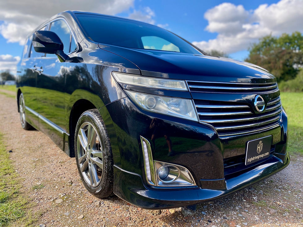 SOLD 2013 Nissan Elgrand 2.5 Highway star