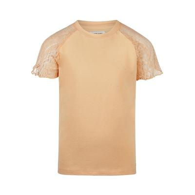 Pfirsichfarbenes T-Shirt für Kinder mit kurzen Ärmeln und Spitzenapplikationen.