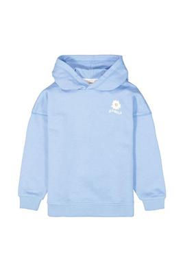 Hellblauer Kinder Hoodie mit Kapuze und kleinem weißen Logo.