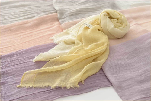 天然染料草木染オーガニックコットンドットストールの複製 | 織技