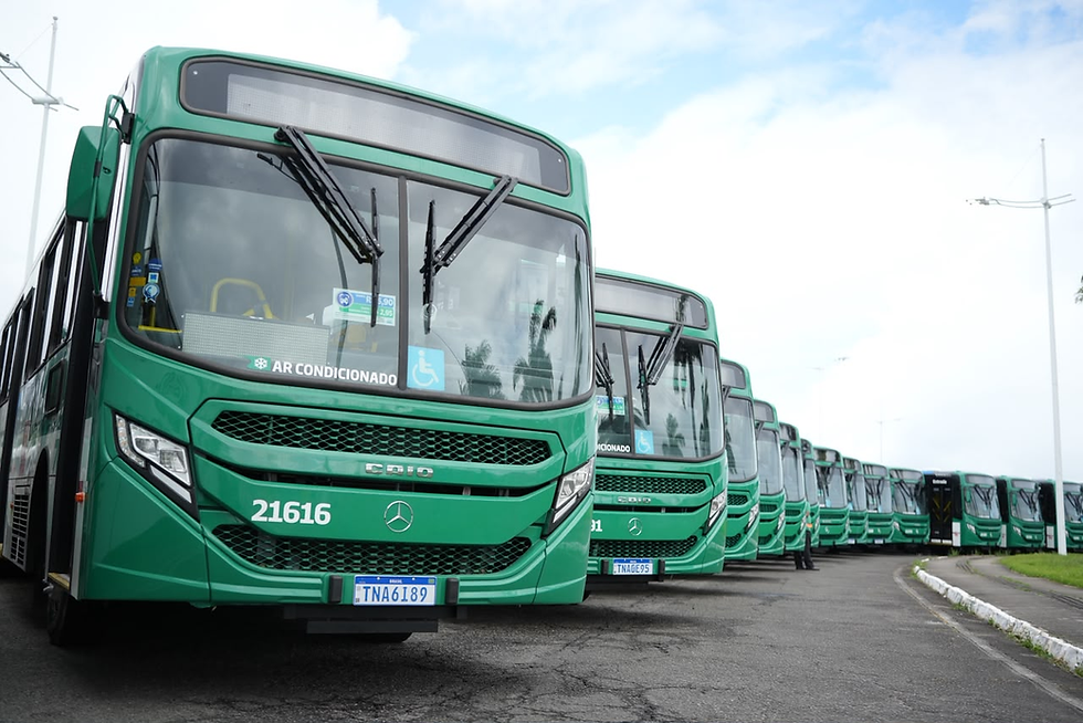 Novos ônibus entregues pela Prefeitura já estão em circulação em Salvador; veja linhas que serão atendidas